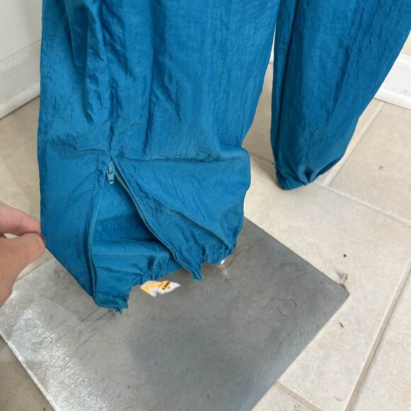 VTG Y2K Puma Tracksuit Womens Nylon Jacket Pant Set L Blue Retro Zip Up Hip Hop - Picture 14 of 16